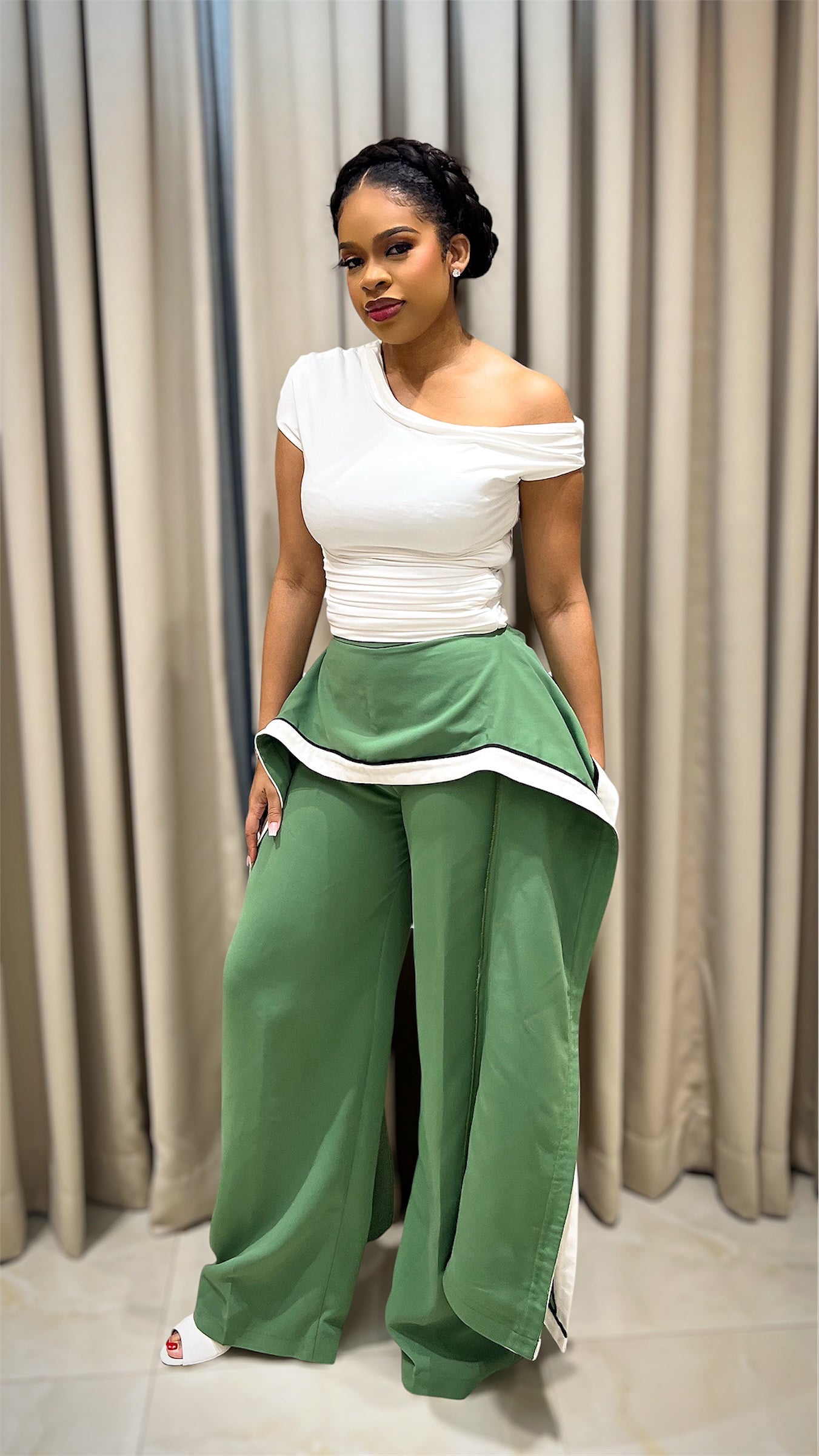 Nadia set